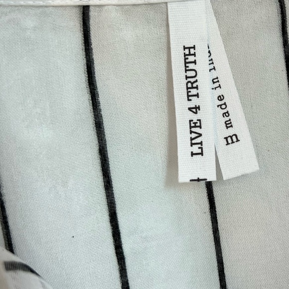 NWT Live 4 Truth sheer stripe button up tunic sz M - Picture 5 of 6